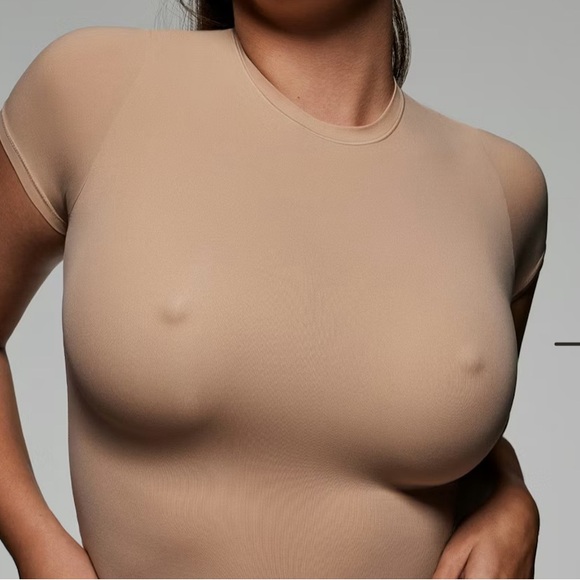 SKIMS Ultimate Collection Nipple Bra Clay 40DD - Picture 2 of 4